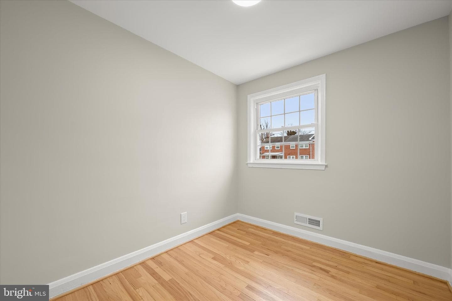 1531 Clairidge Road photo 16