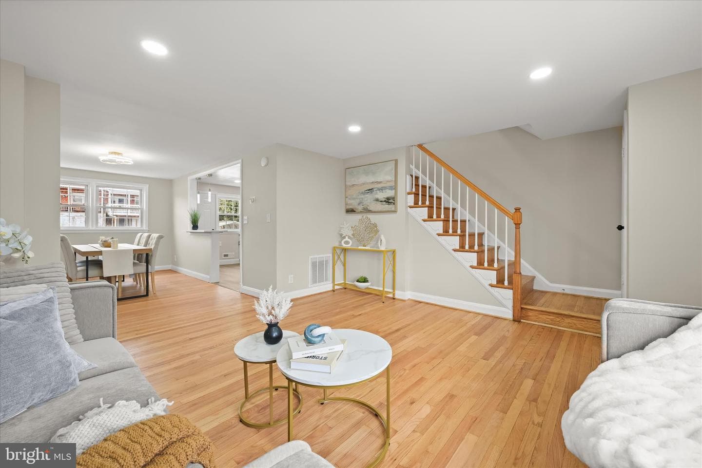 1531 Clairidge Road photo 4