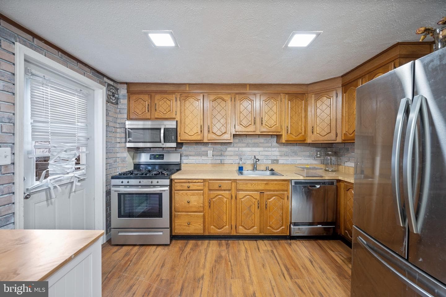 320 Wisewell photo 3