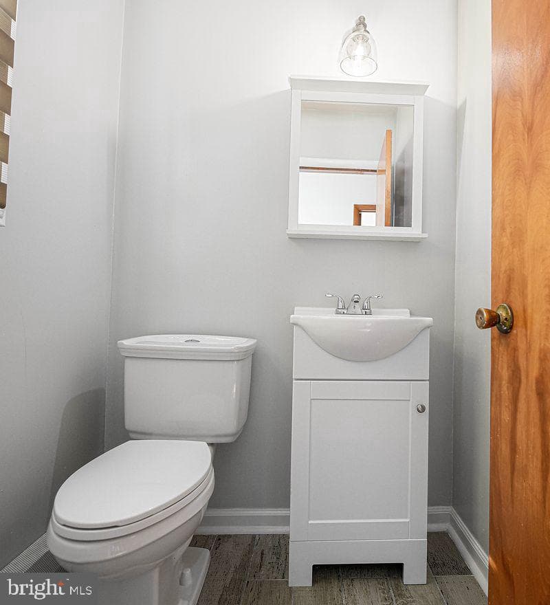 8007 Sagramore Road photo 16