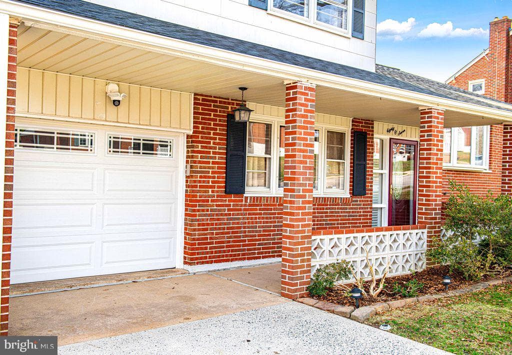 8007 Sagramore Road photo 3