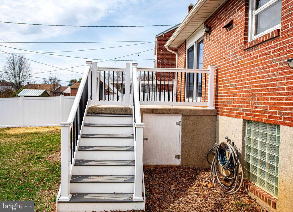 8007 Sagramore Road photo 31