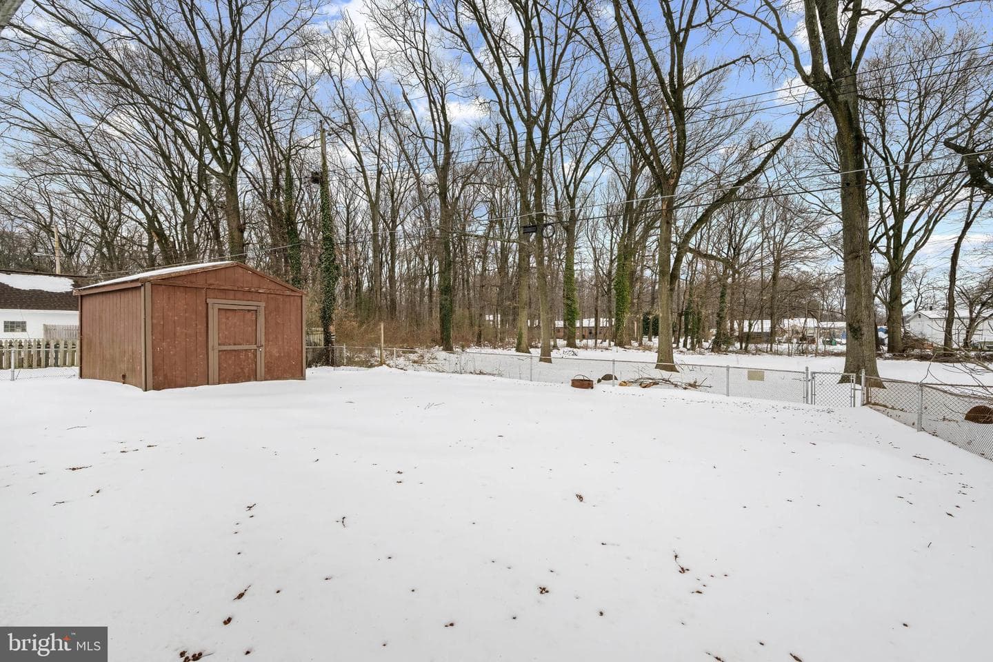 911 Homberg Avenue photo 16