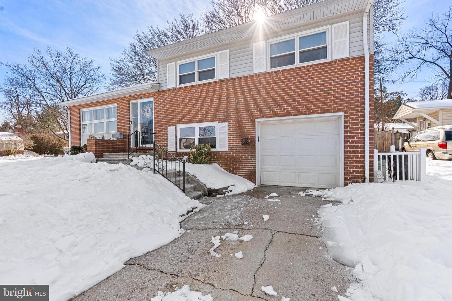 301 Deep Dale Drive photo 3