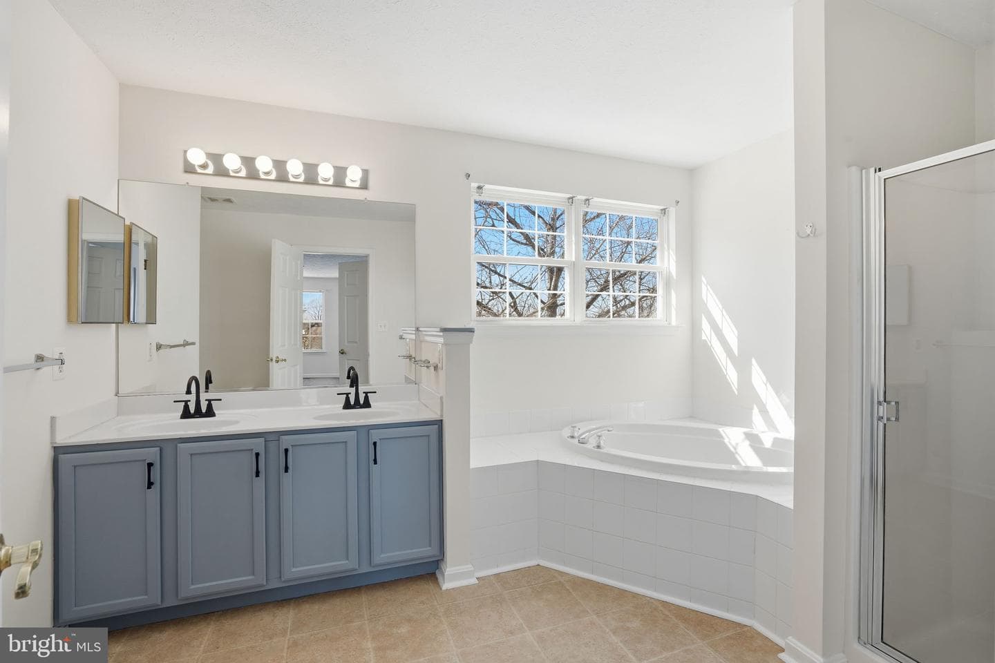 6 Reef Court photo 20