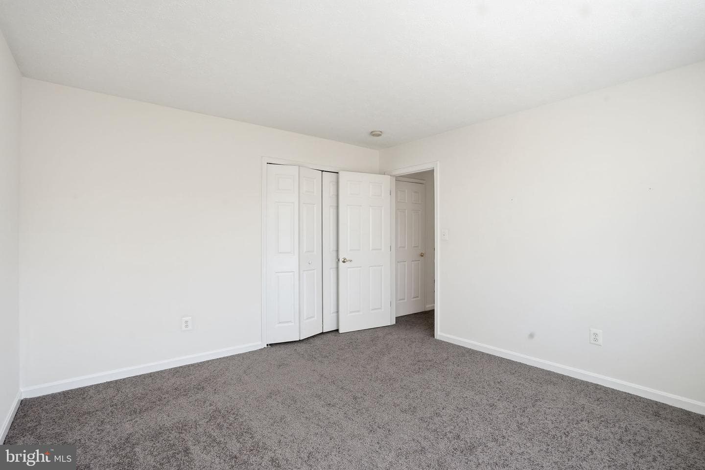 6 Reef Court photo 24