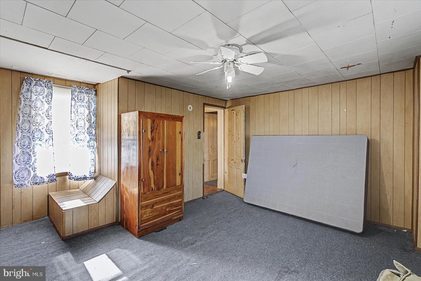 2707 Sparrows Point Road photo 24