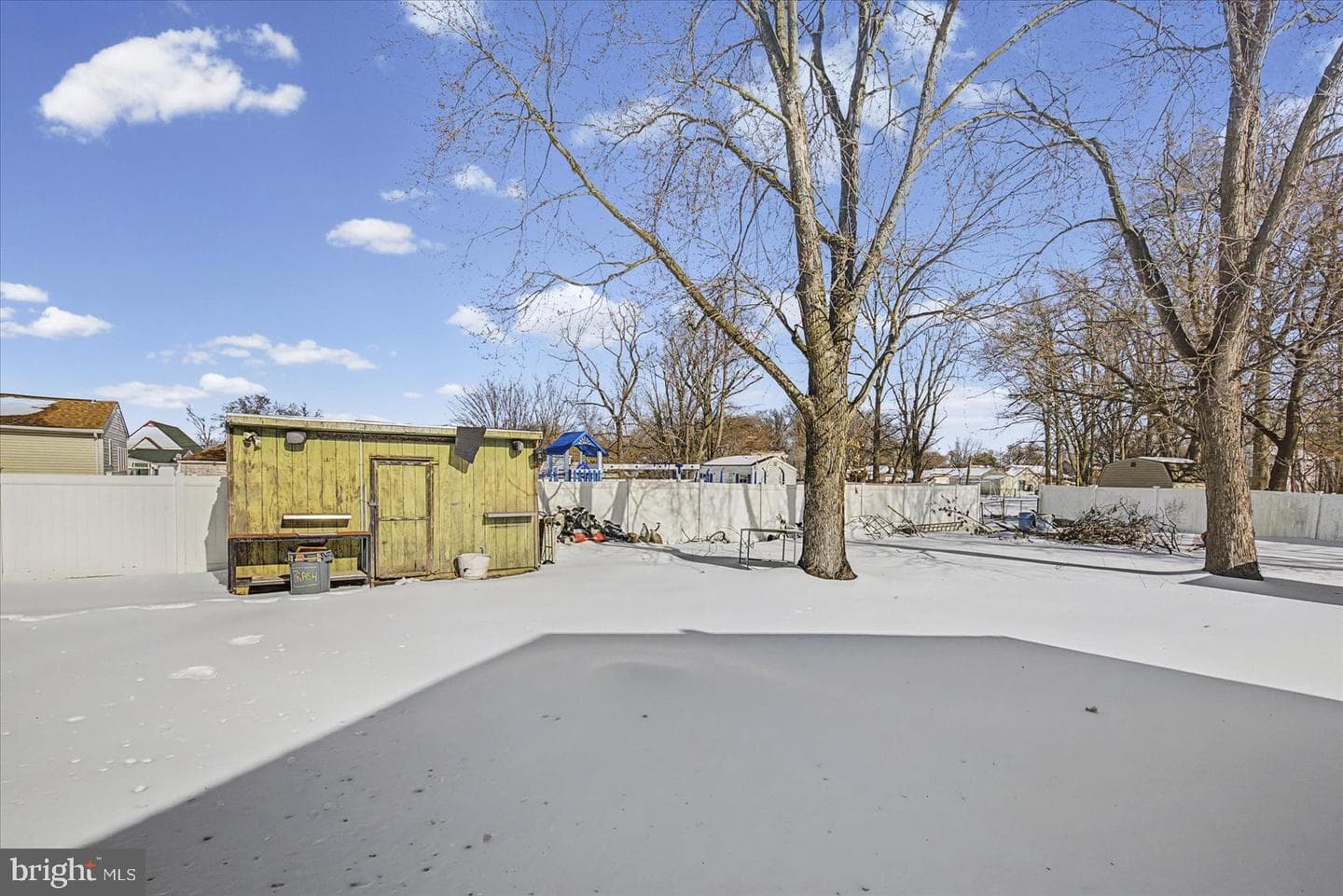 2707 Sparrows Point Road photo 30