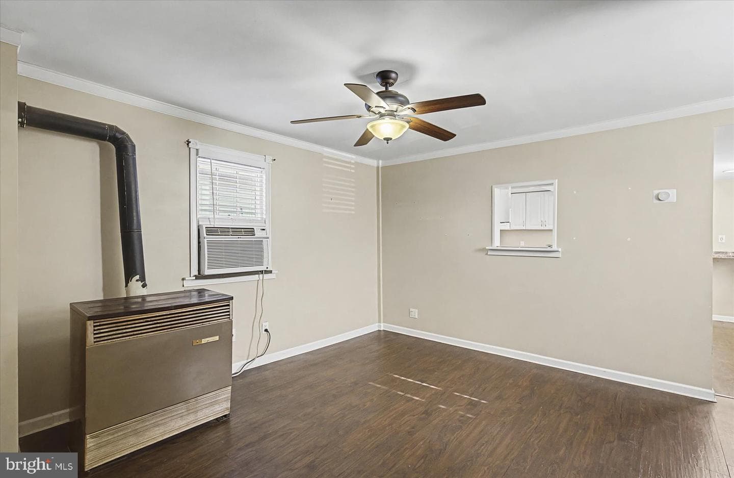 2707 Sparrows Point Road photo 8