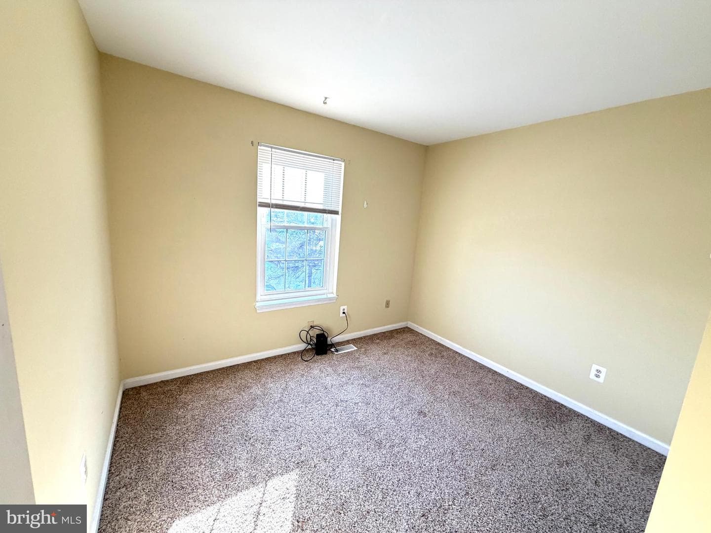 8 Hardwood Drive photo 14