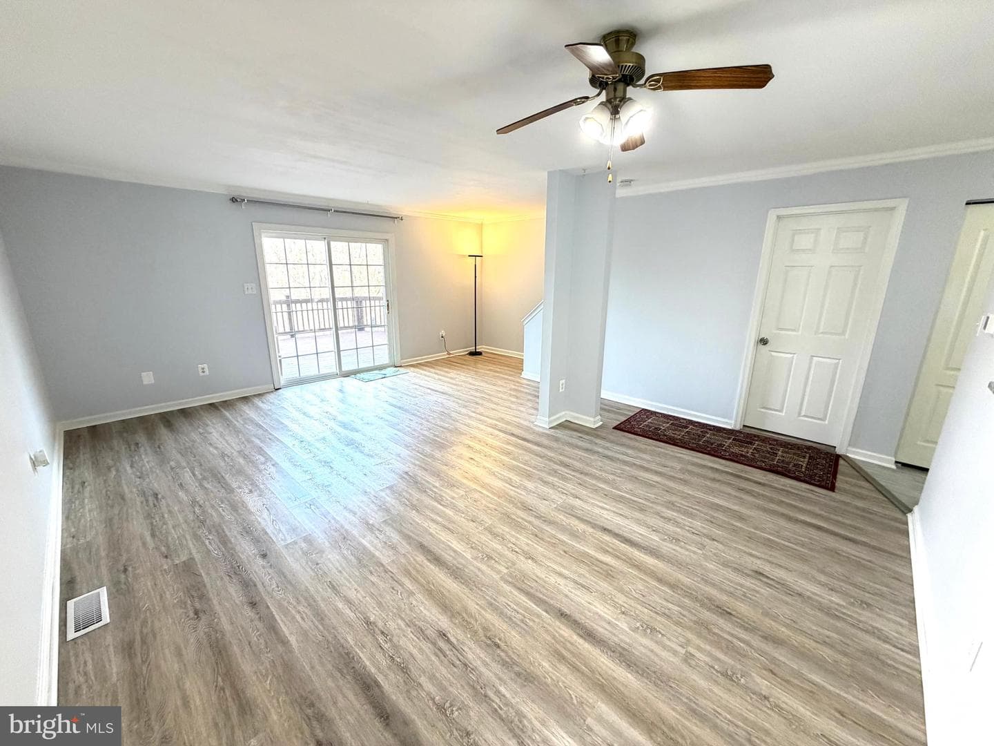 8 Hardwood Drive photo 4