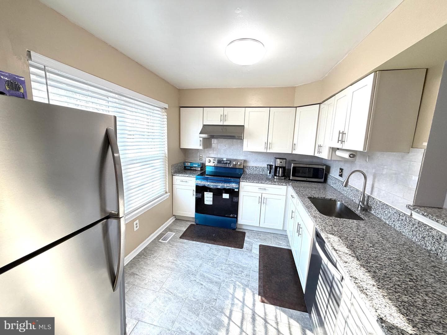 8 Hardwood Drive photo 5