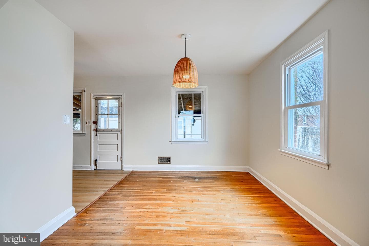 2812 5th Avenue photo 11