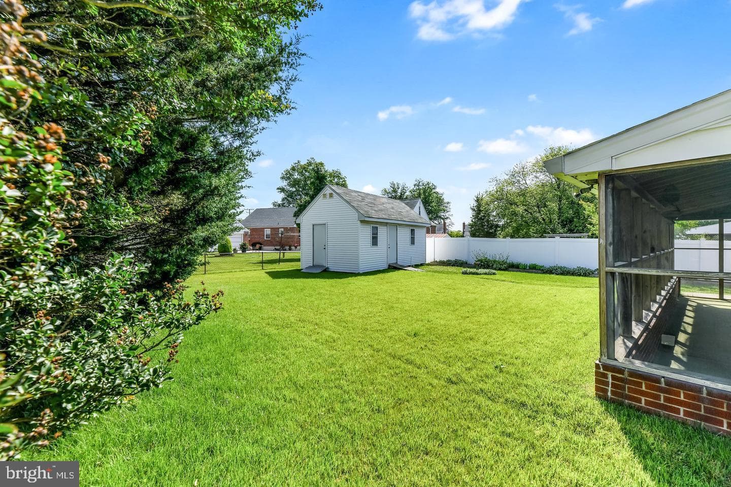 2812 5th Avenue photo 3