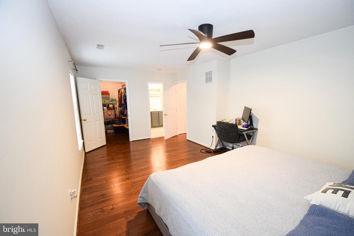 5822 Dillon John Court photo 23