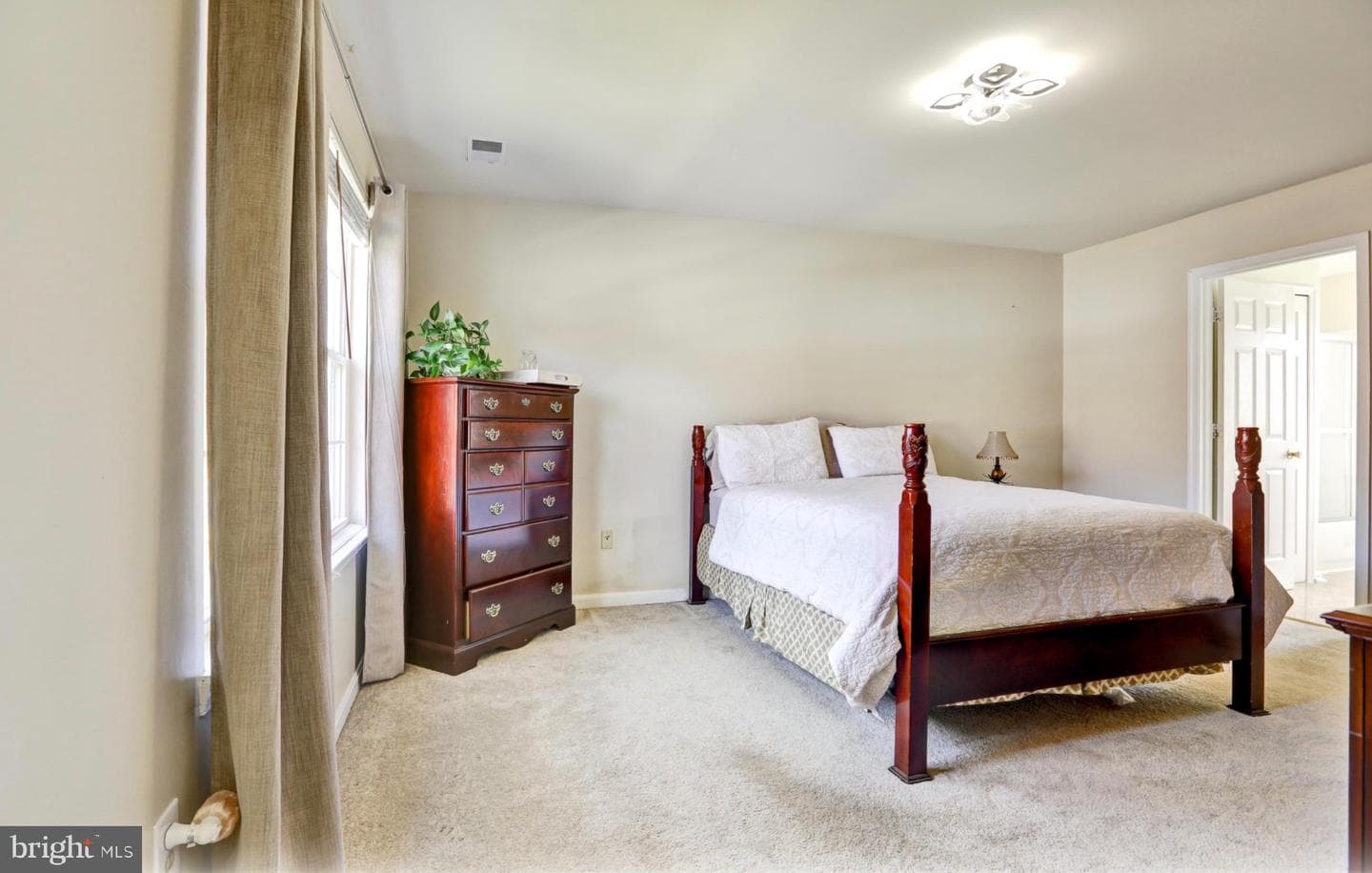 4305 Silver Spring Road photo 12