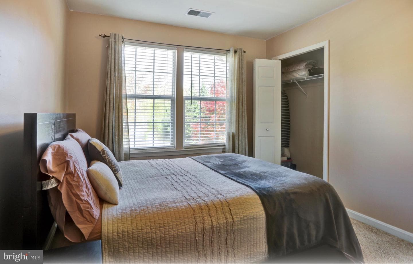4305 Silver Spring Road photo 15