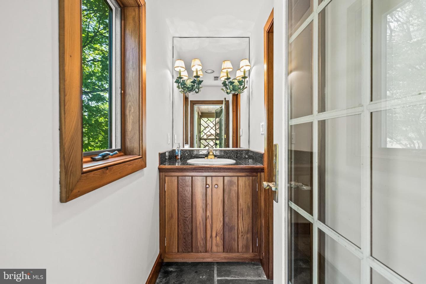 7 Glenberry Court photo 75