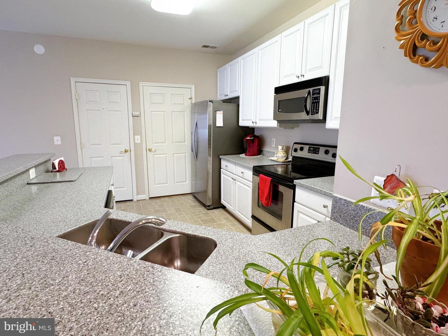 305 Wyndham Circle #305 G photo 7