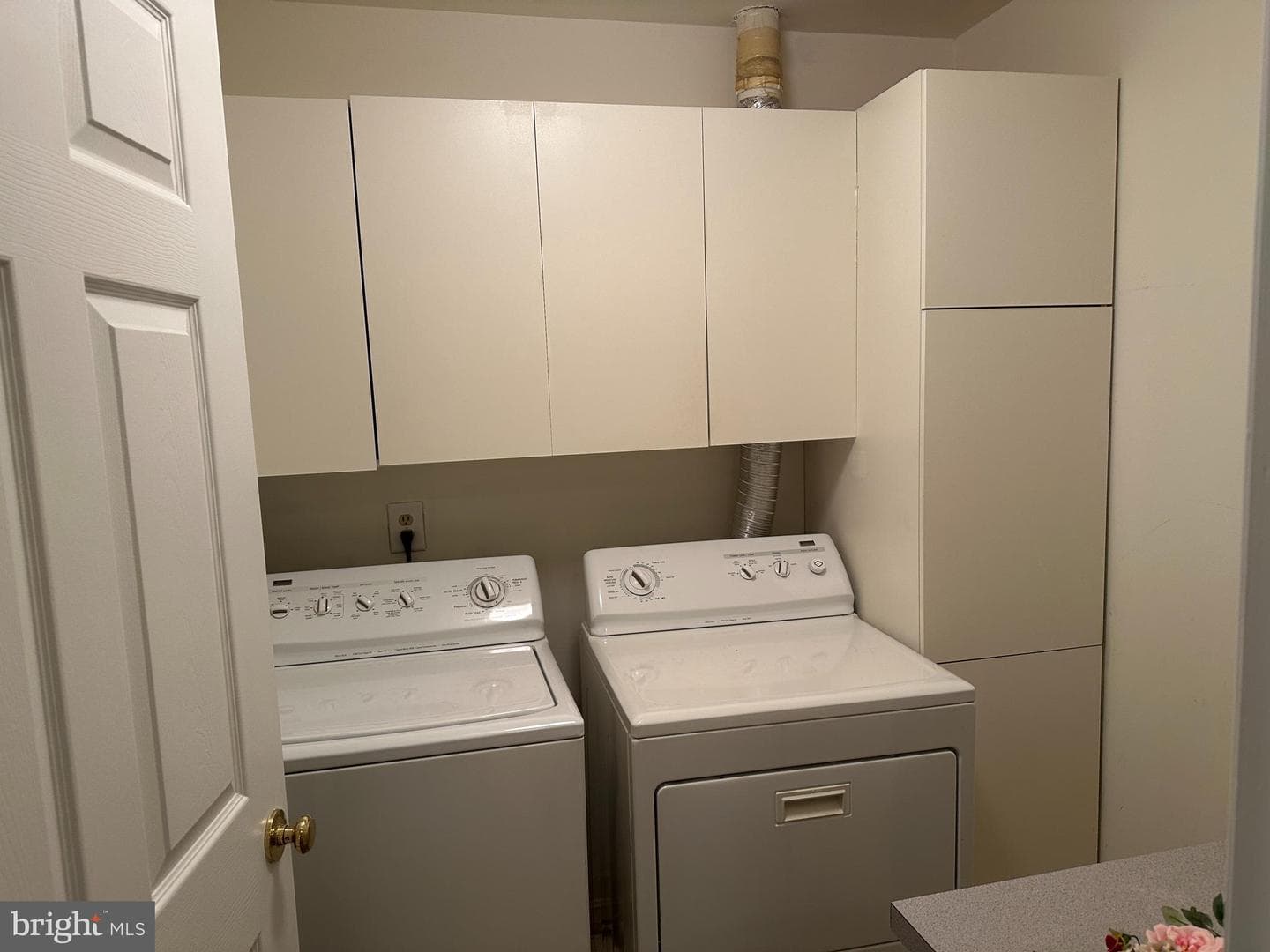 8905 Stone Creek Place #201 photo 10