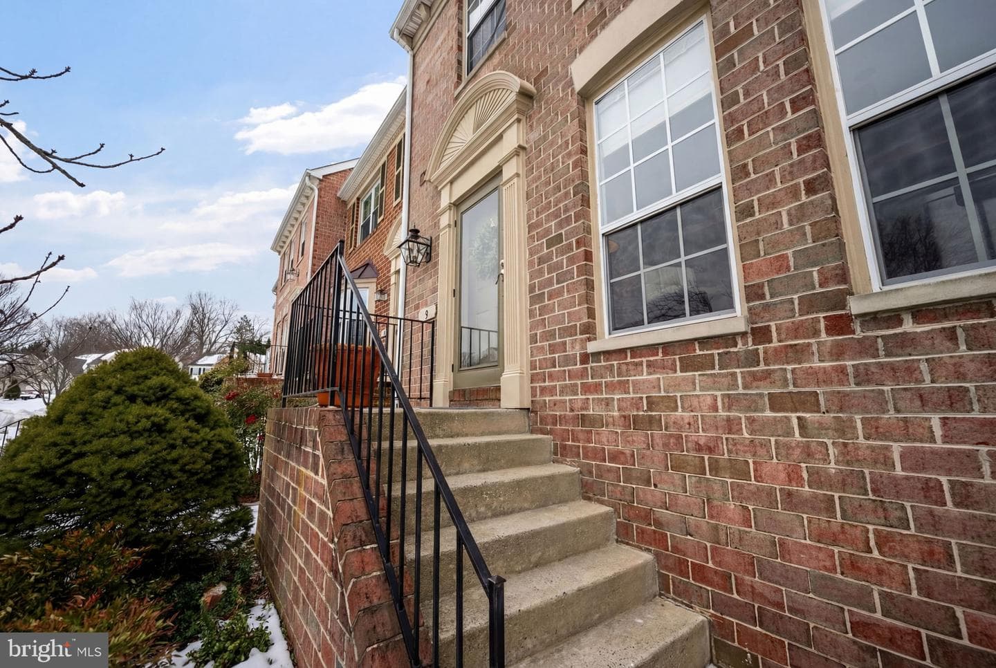 9 Roger Valley Court photo 4