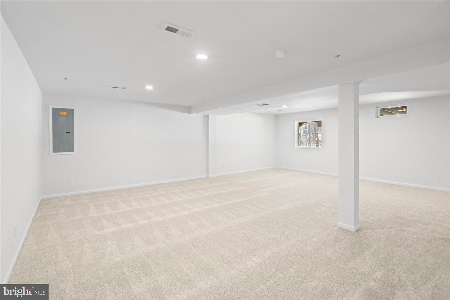 917 Gladway Road photo 29
