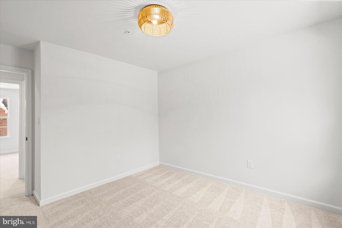 917 Gladway Road photo 37