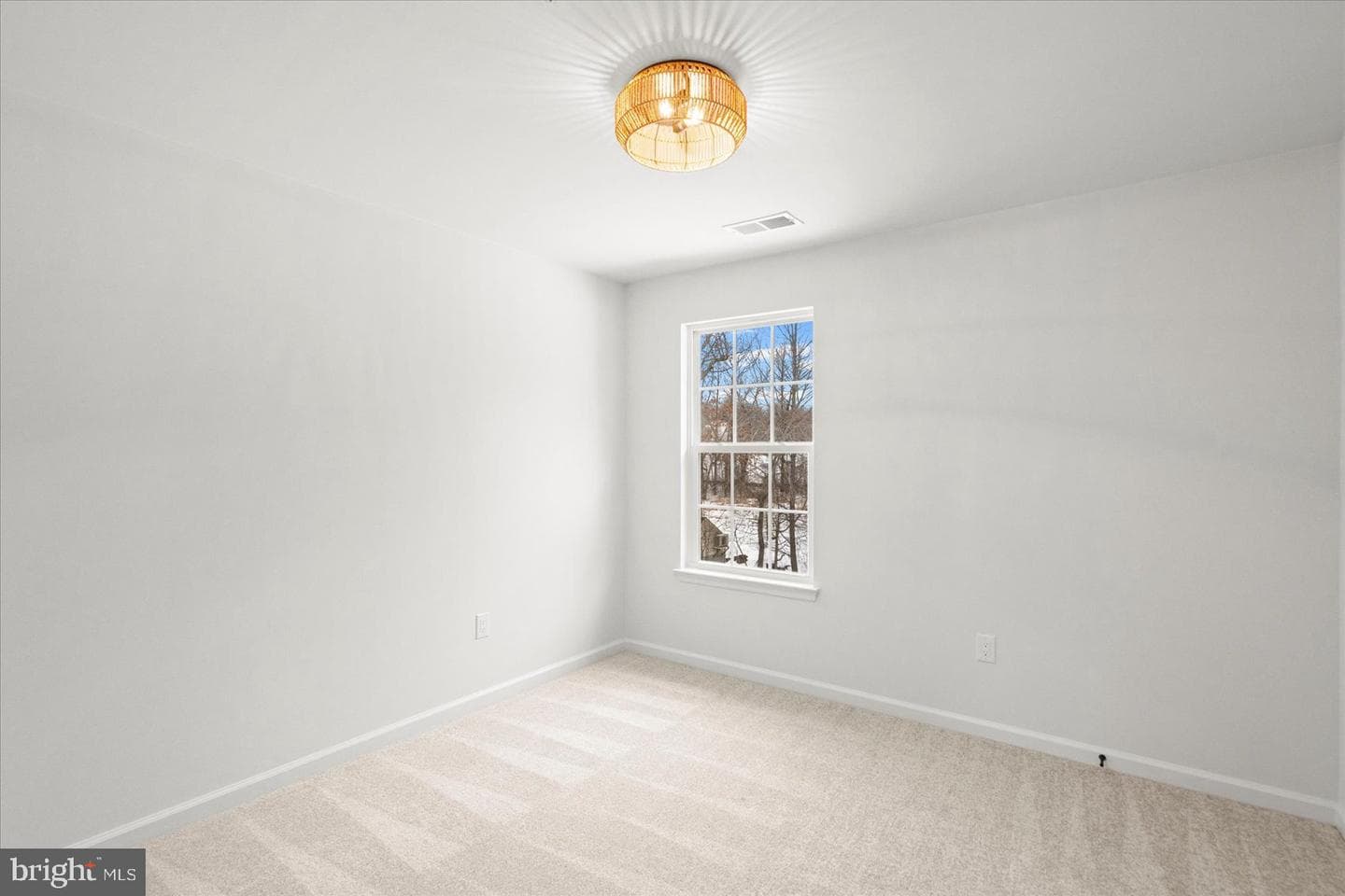 917 Gladway Road photo 38