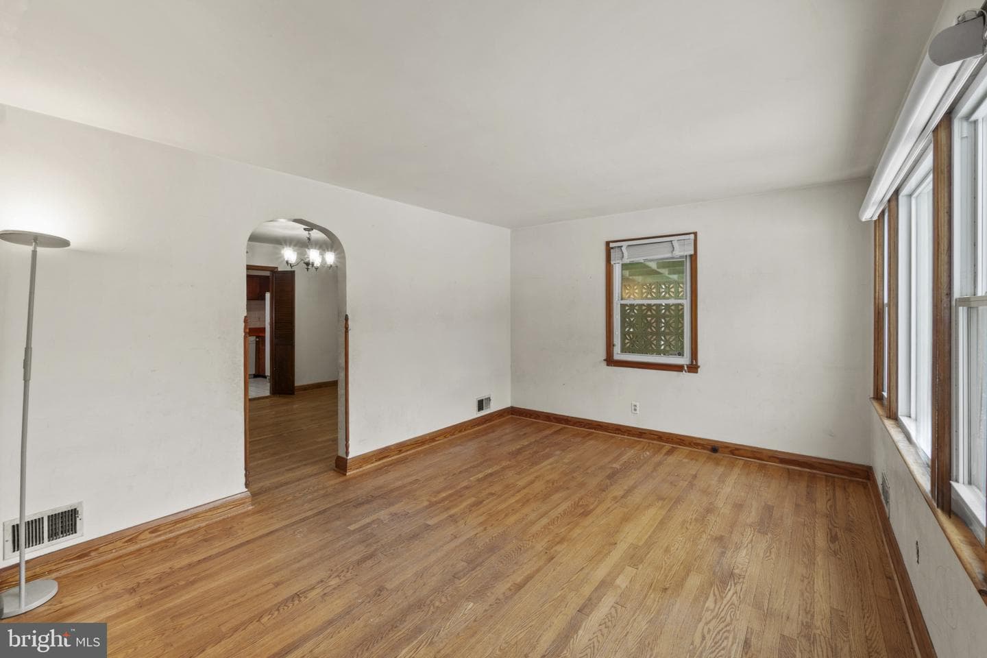 1710 Selma Avenue photo 4