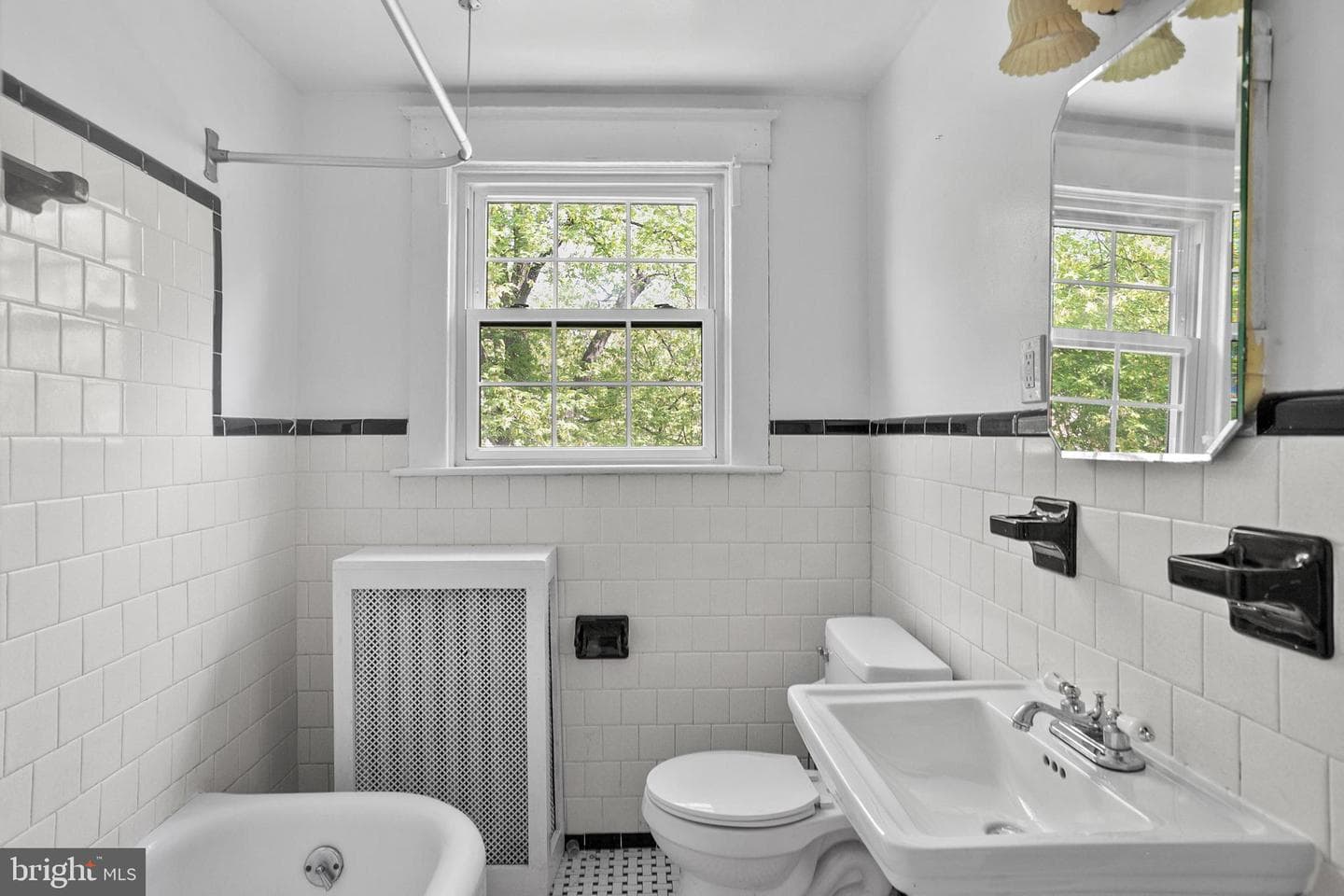 8633 Fowler Avenue photo 35
