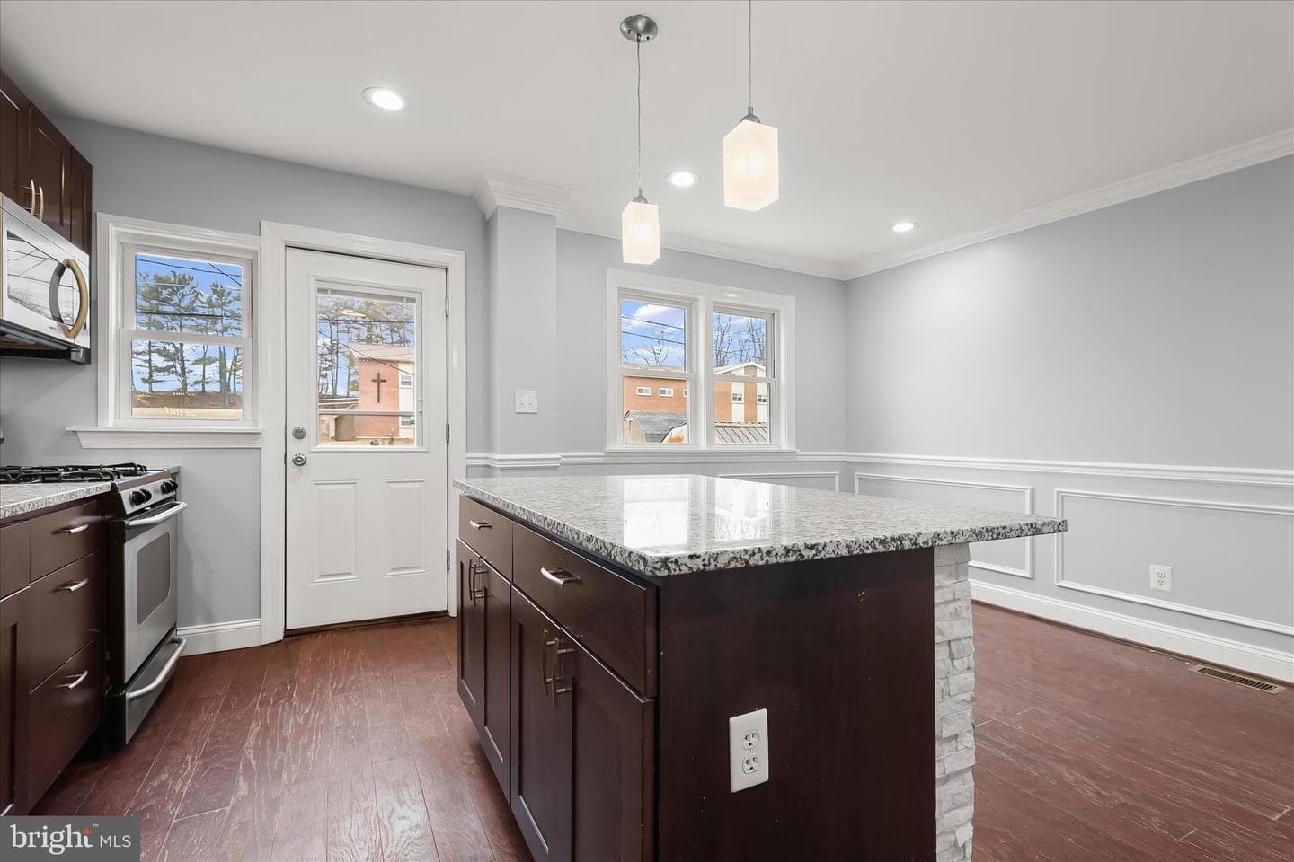 312 Leeanne Road photo 14