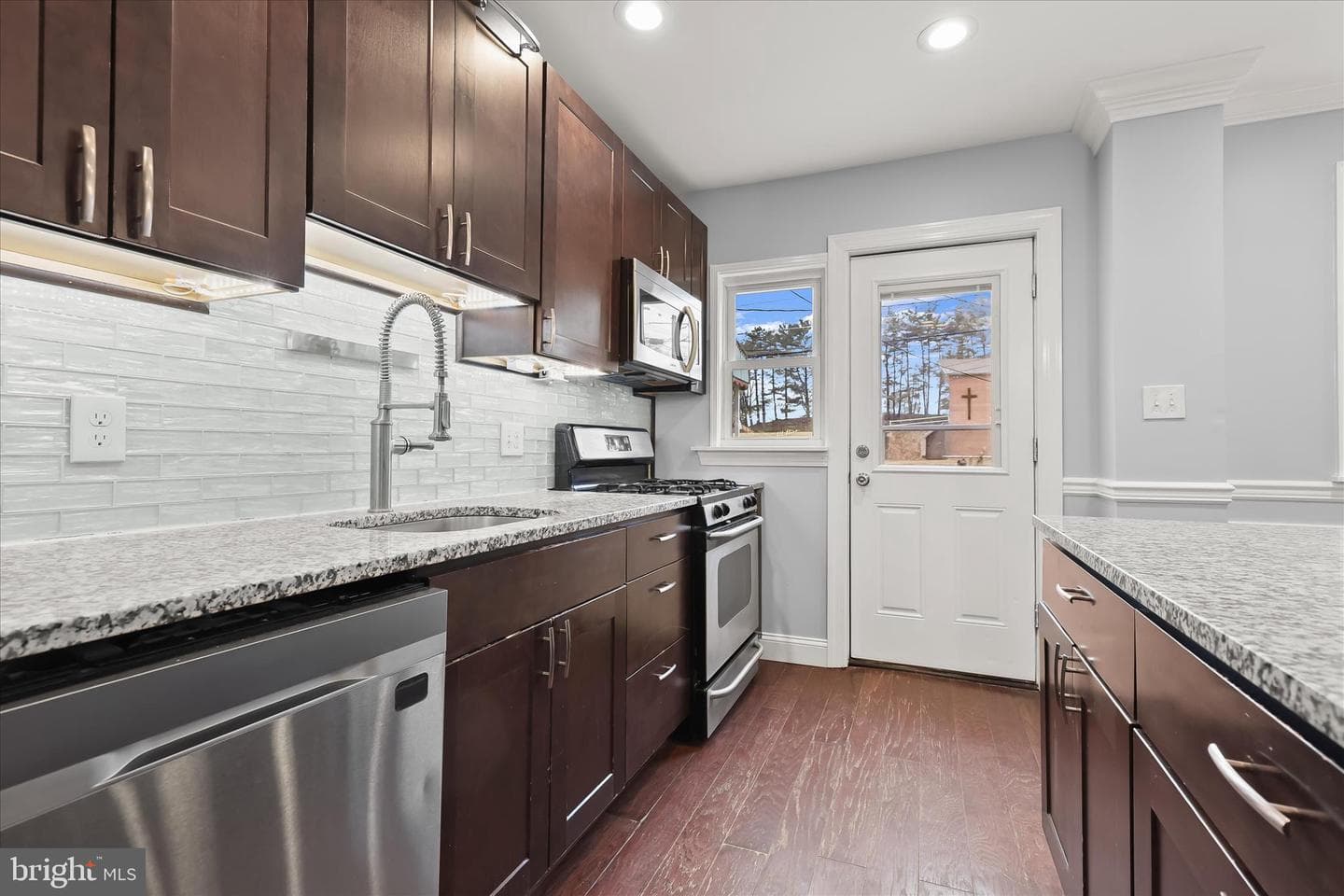 312 Leeanne Road photo 18