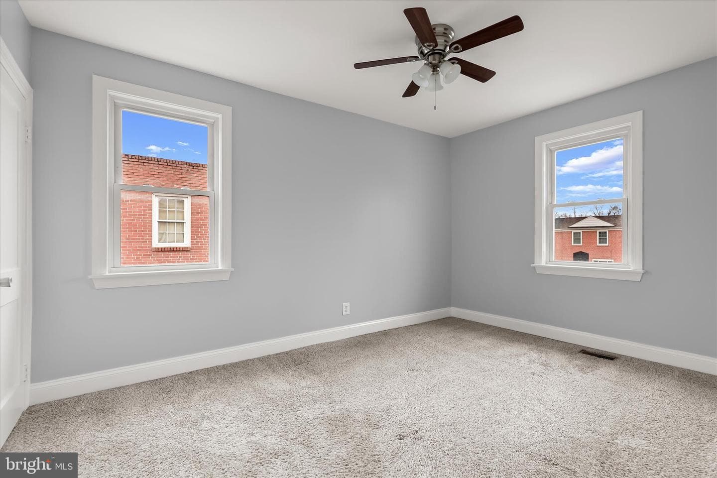 312 Leeanne Road photo 21