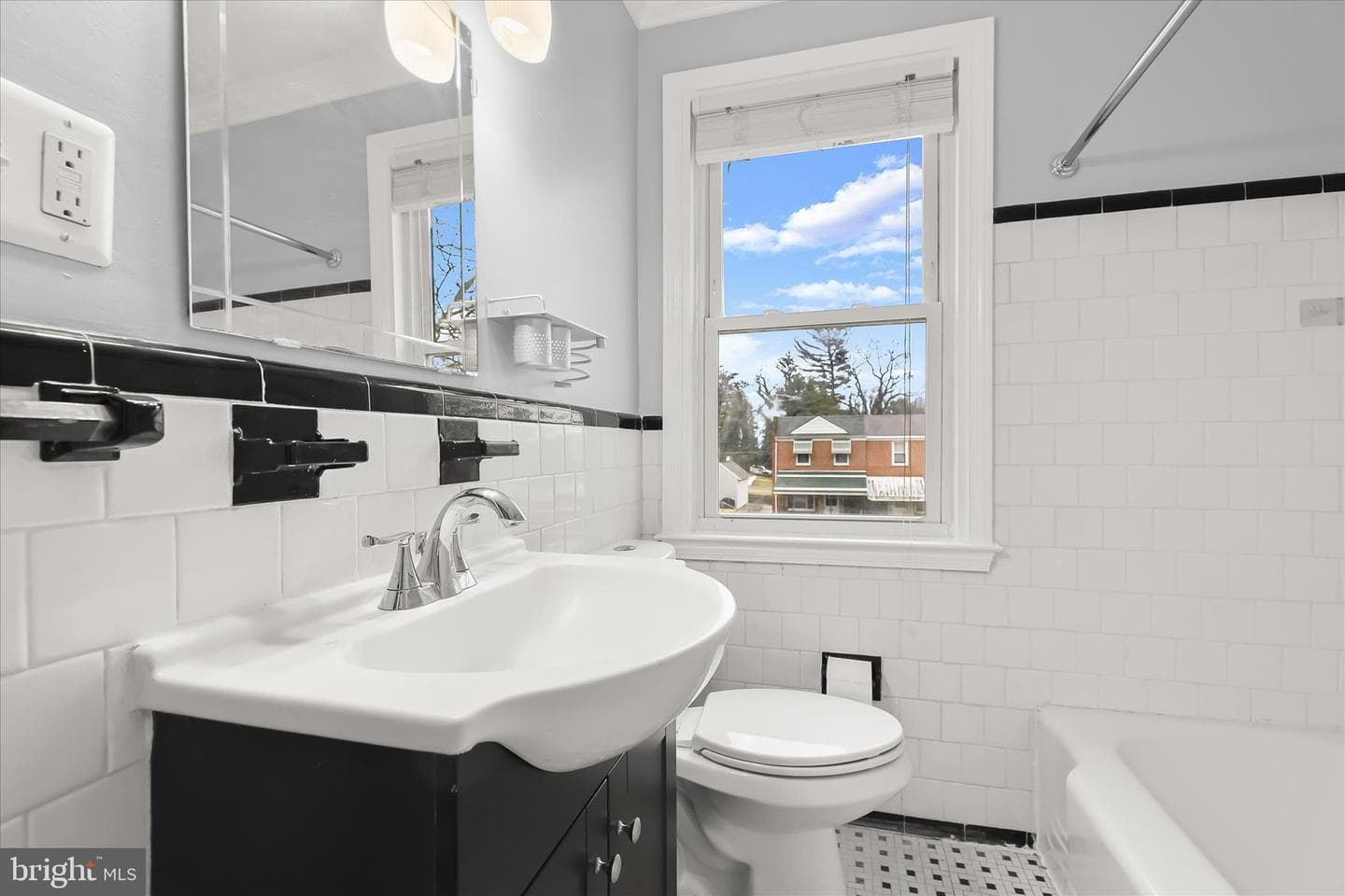 312 Leeanne Road photo 27