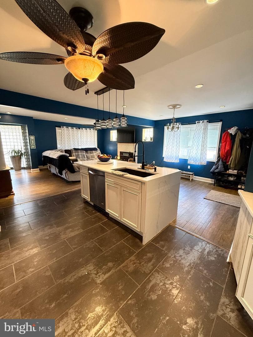 7051 Greenbank Road photo 22