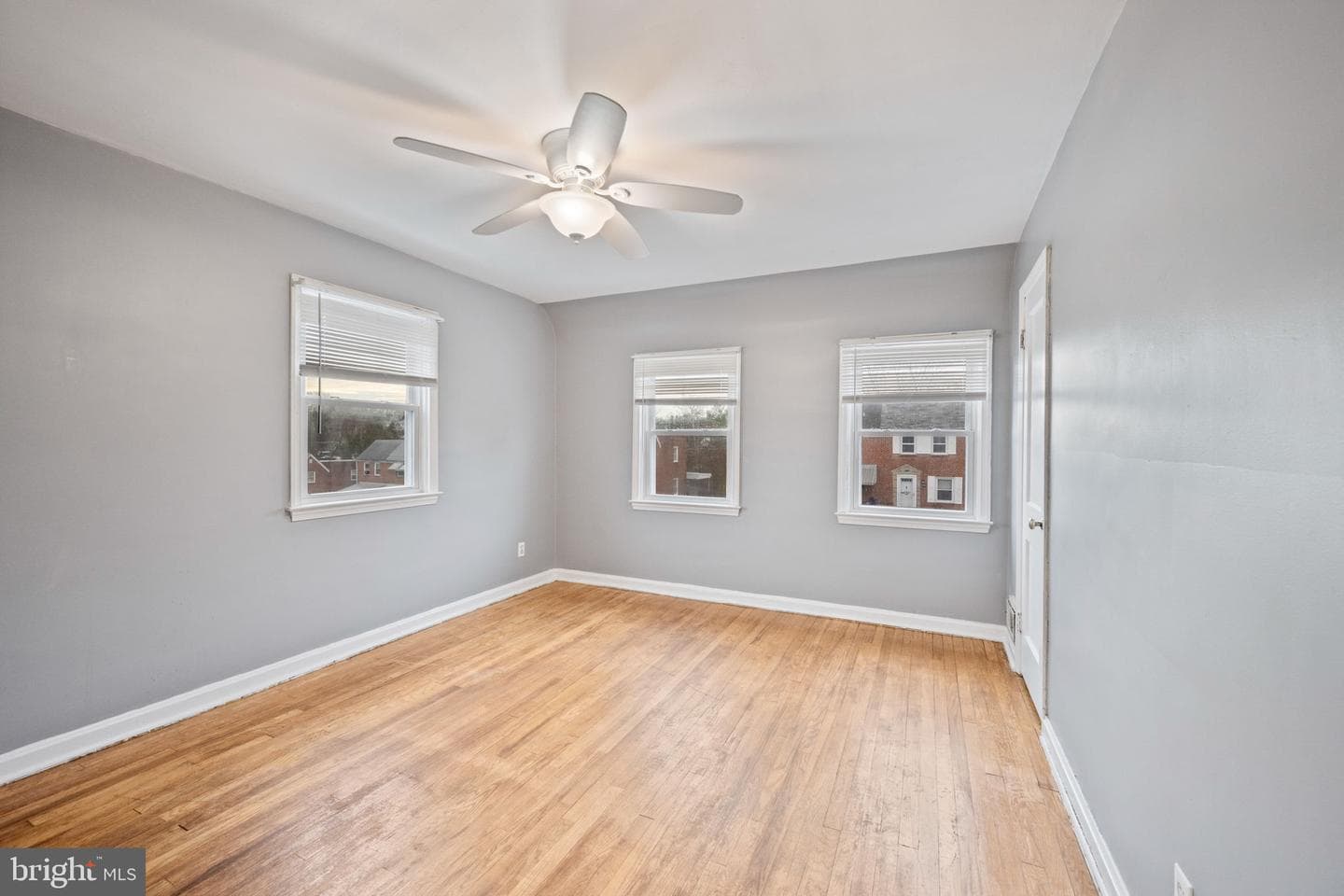 7127 Willowdale Avenue photo 4