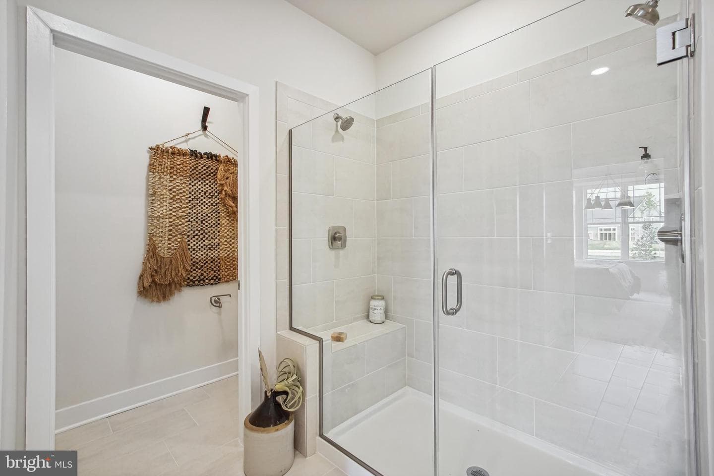182 Kelly Way photo 34