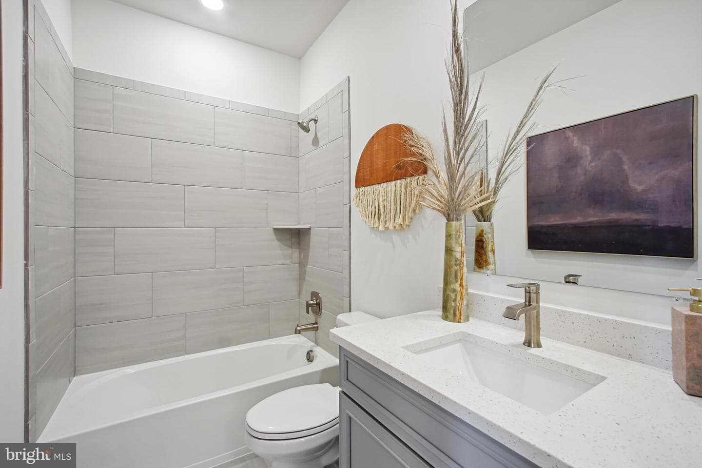 182 Kelly Way photo 42