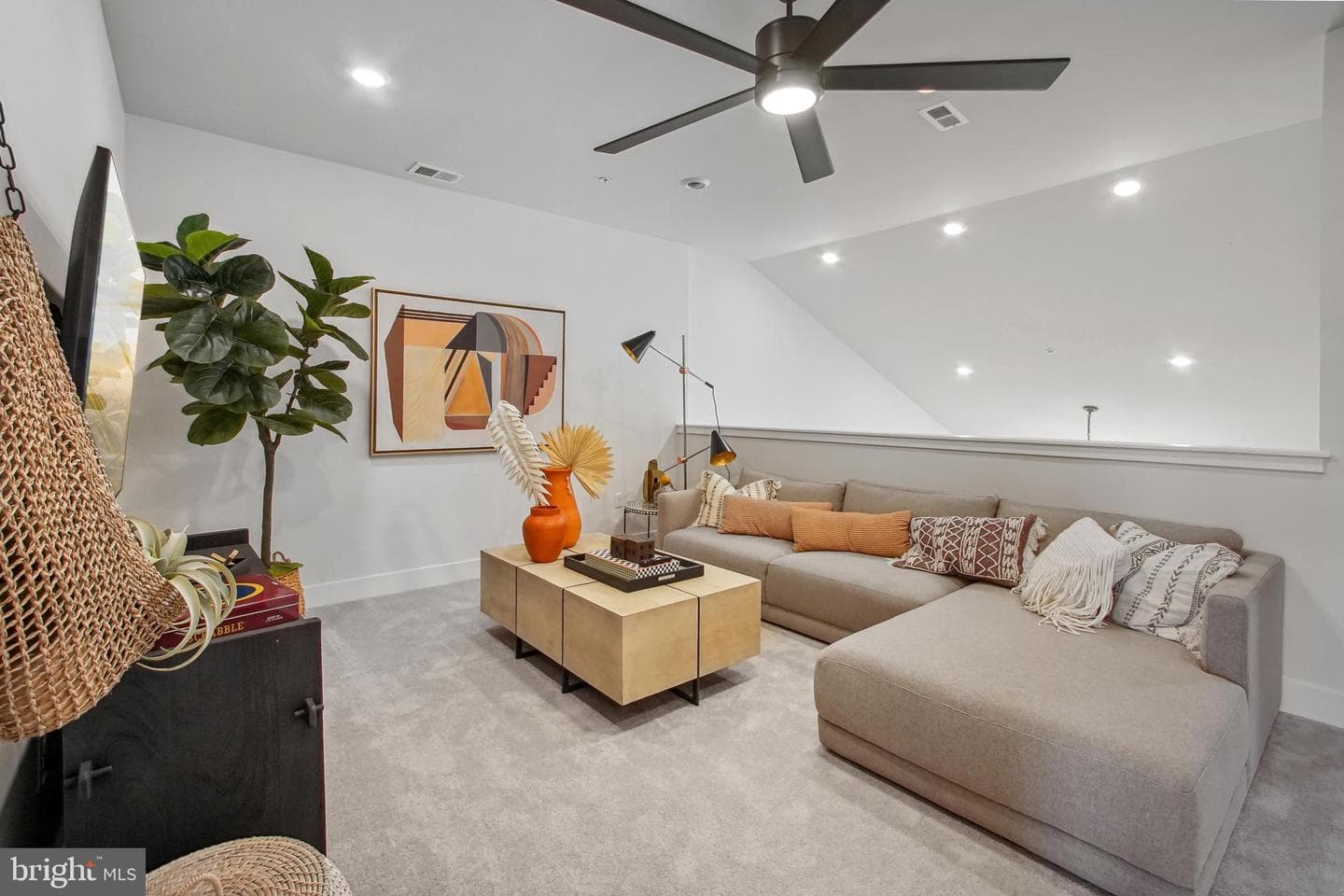 182 Kelly Way photo 7