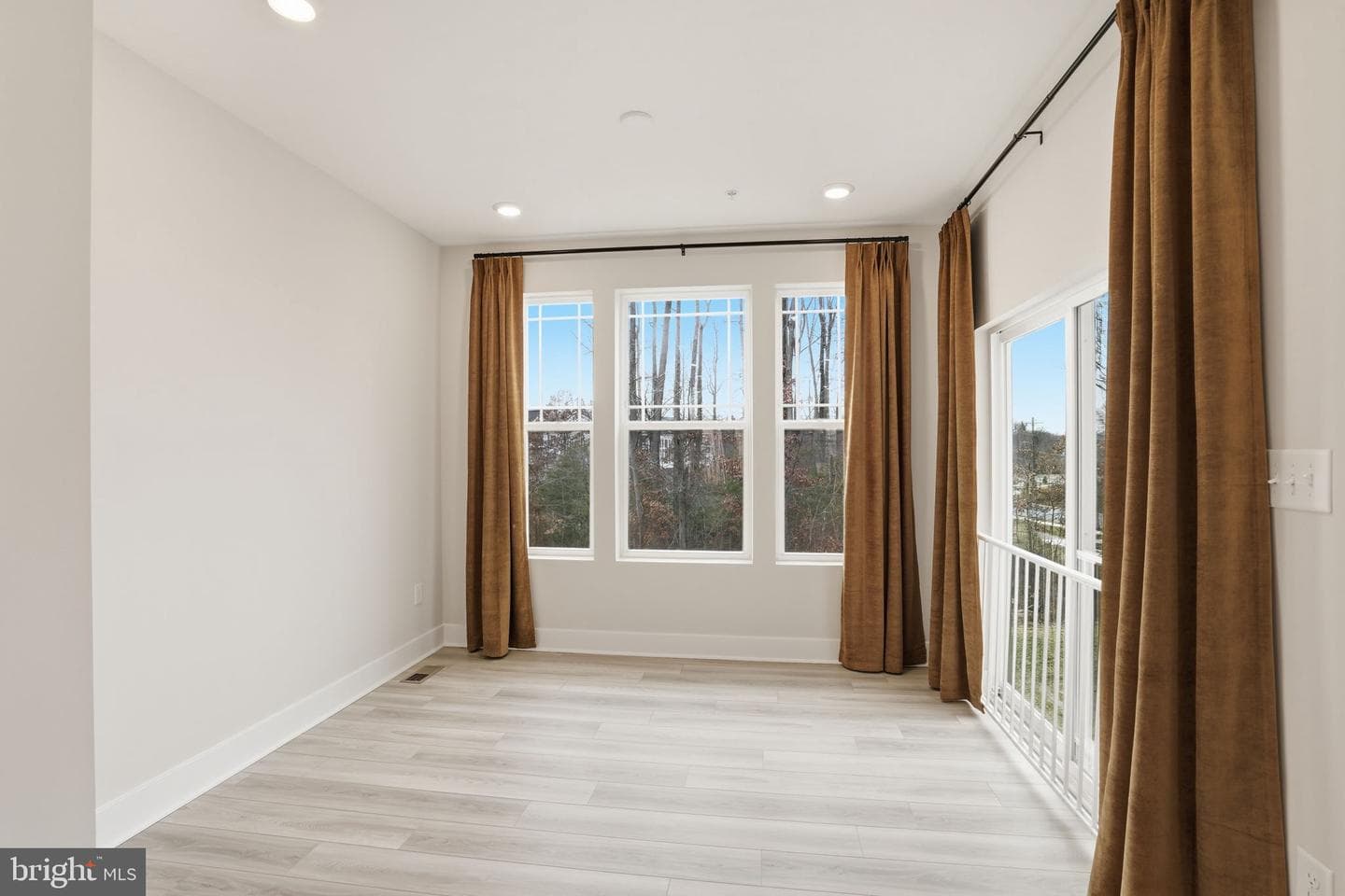 1810 Betterton Road photo 11