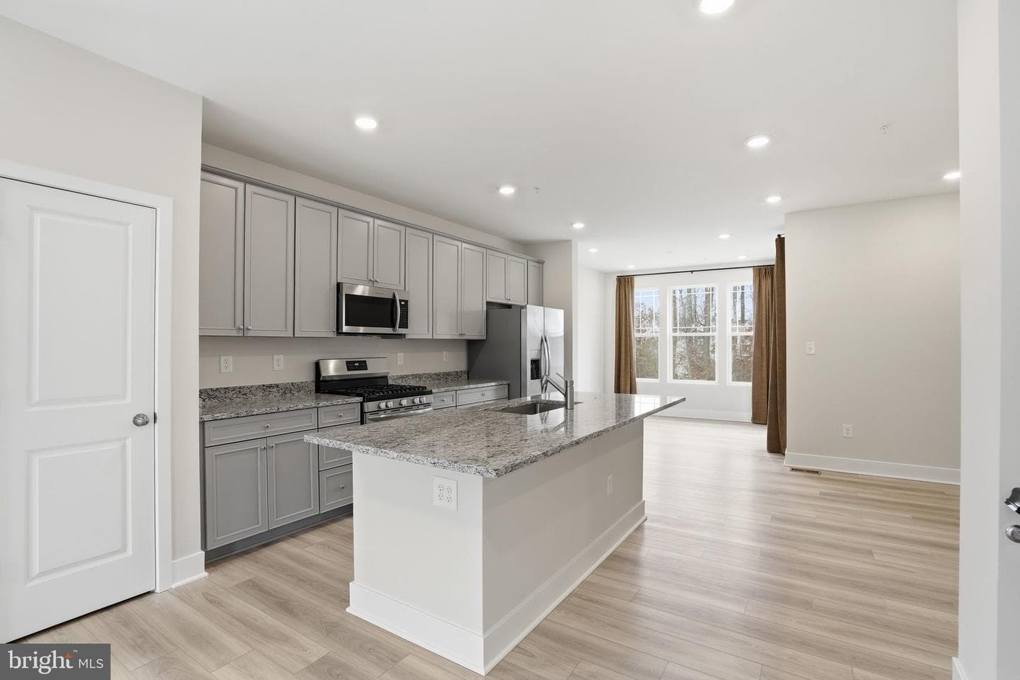 1810 Betterton Road photo 13