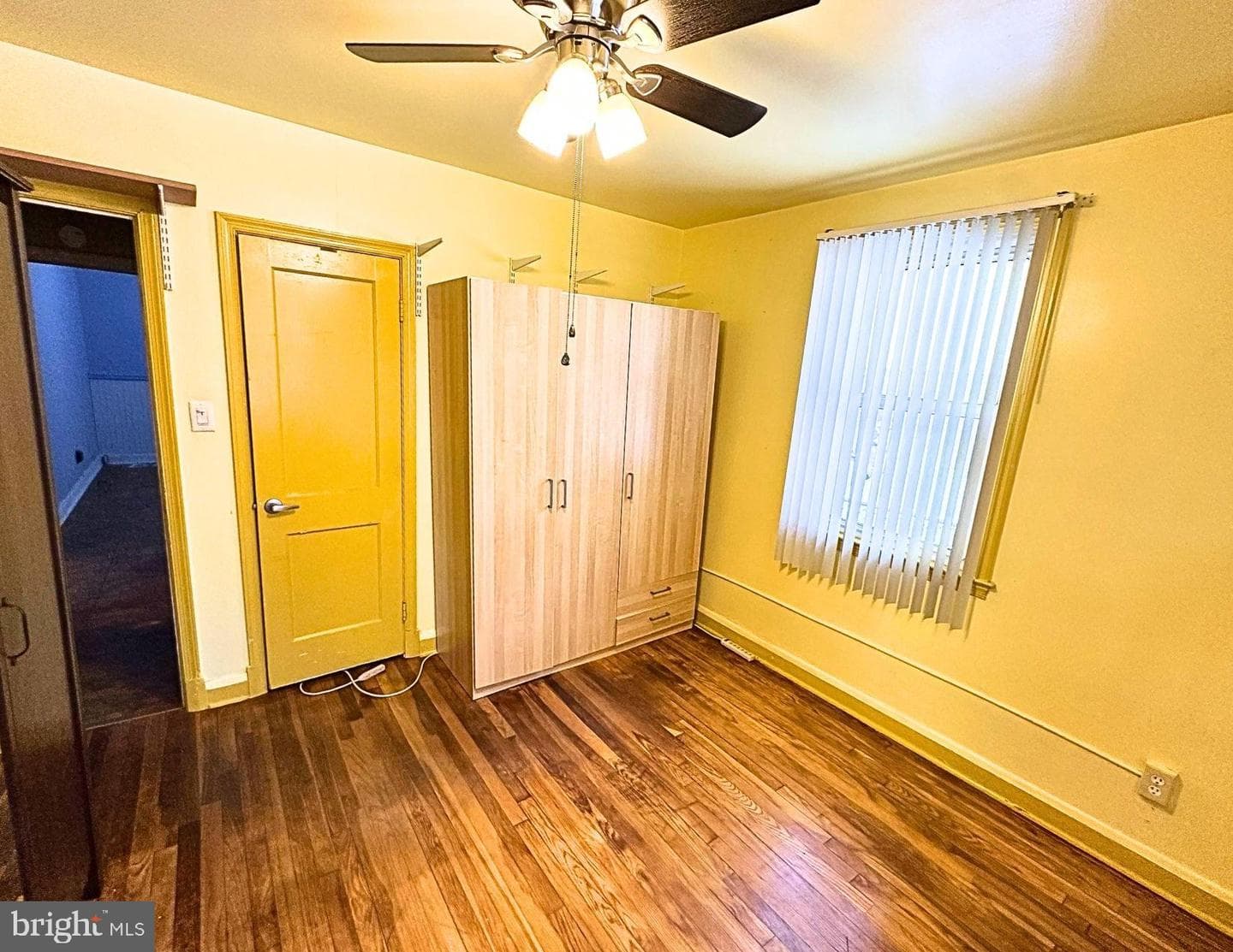 5533 Clifton Avenue photo 10