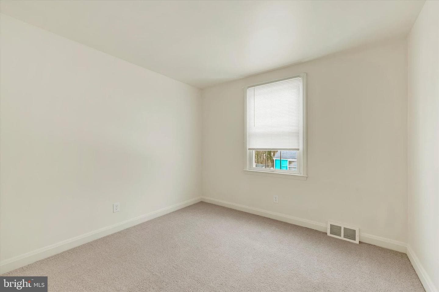 322 Sassafras Rd photo 13