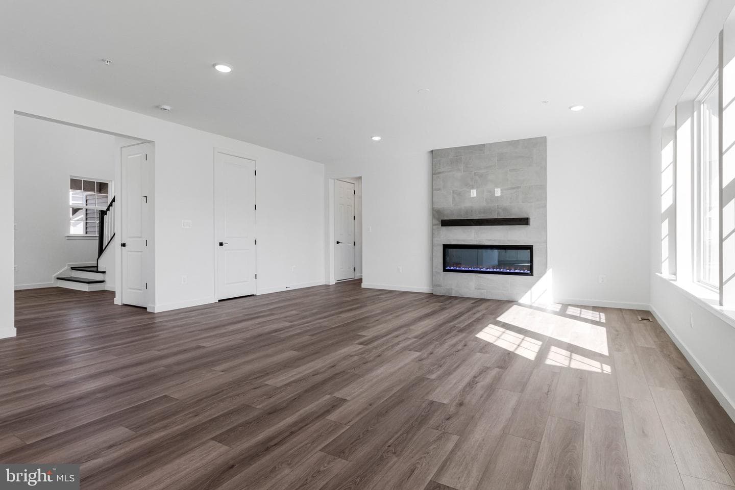 701 Pineapple Court photo 16