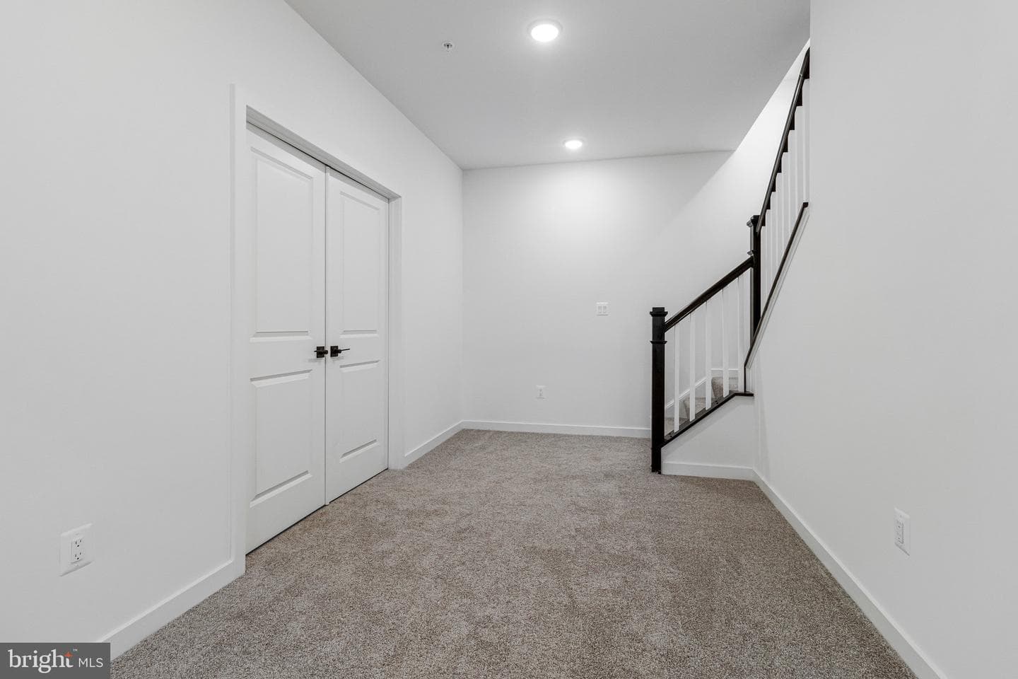 701 Pineapple Court photo 63