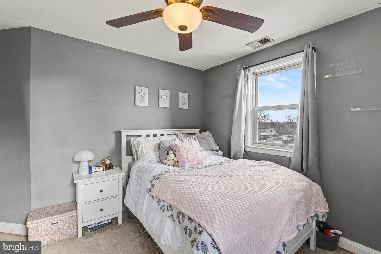 19 Lyndale Avenue photo 16