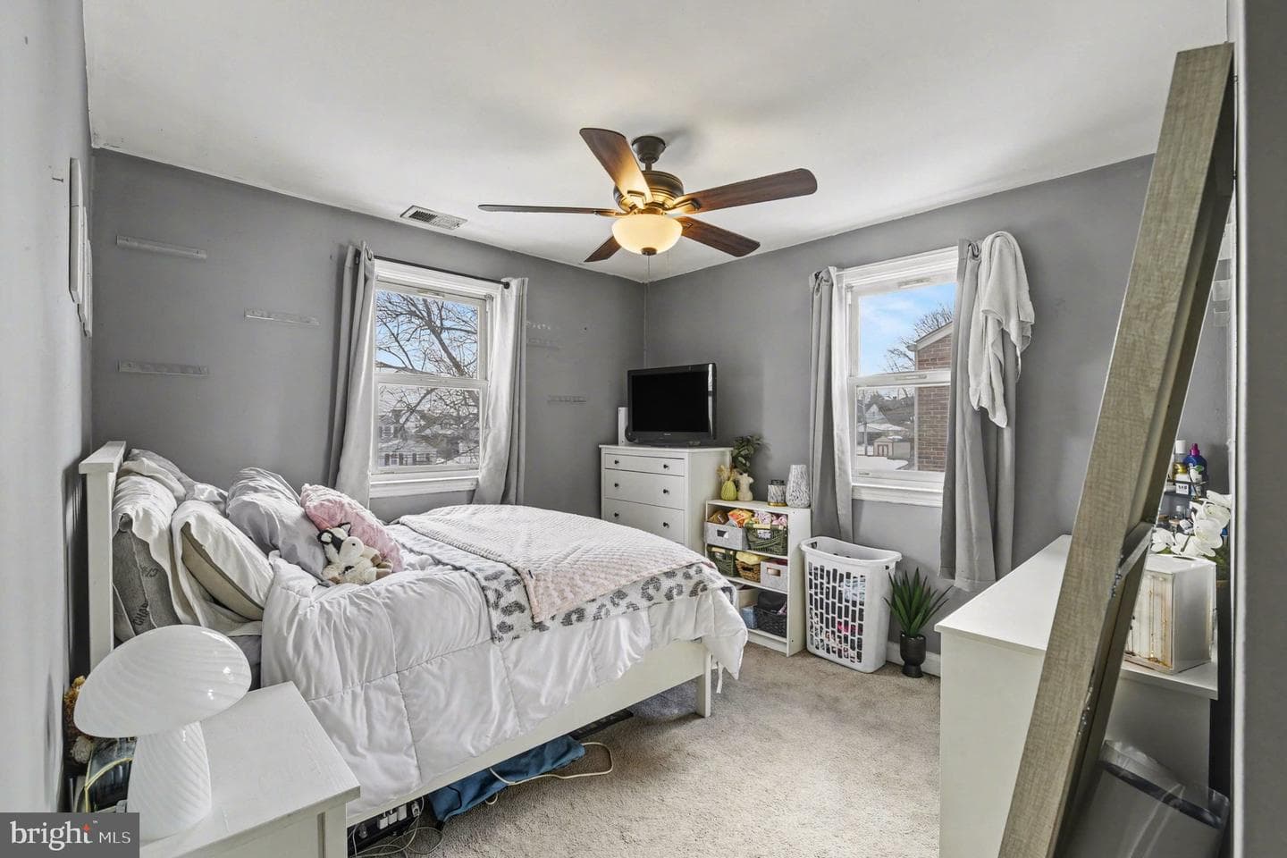 19 Lyndale Avenue photo 17