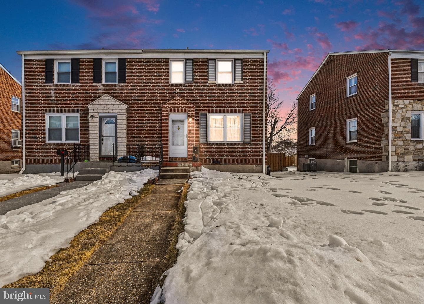 19 Lyndale Avenue photo 2