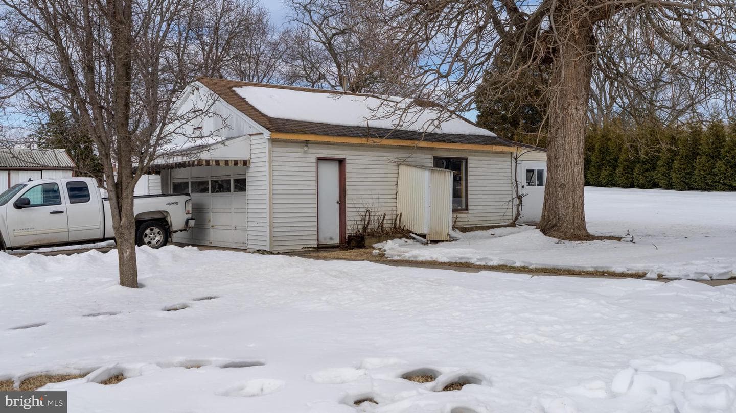 4516 E Joppa Road photo 4