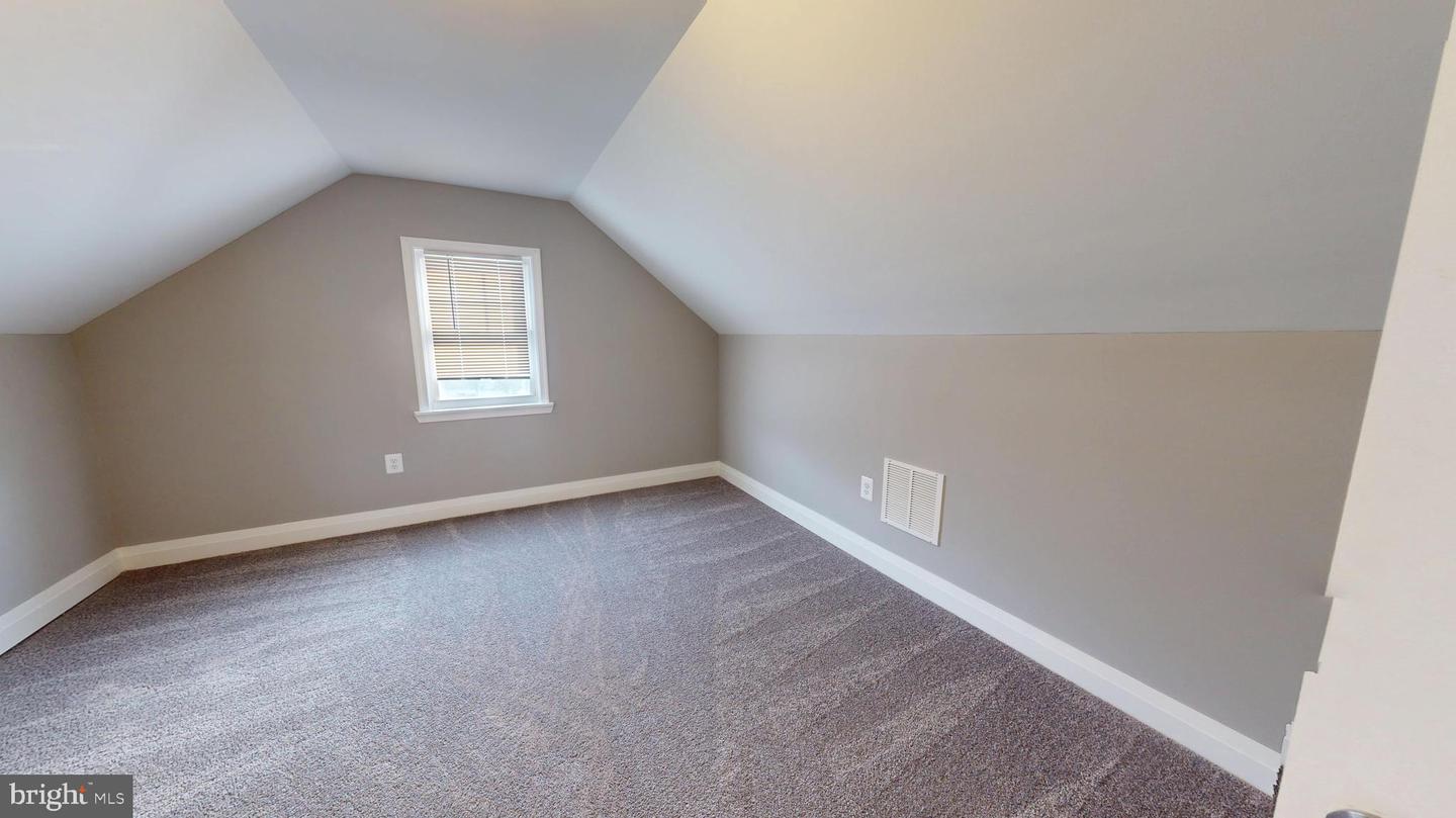 3302 Garnet Road photo 16